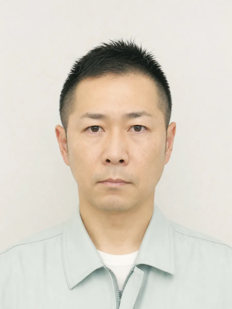 証明写真(AI生成・架空)
